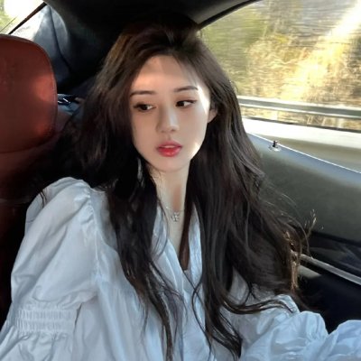 楼下的女人和楼上的男人